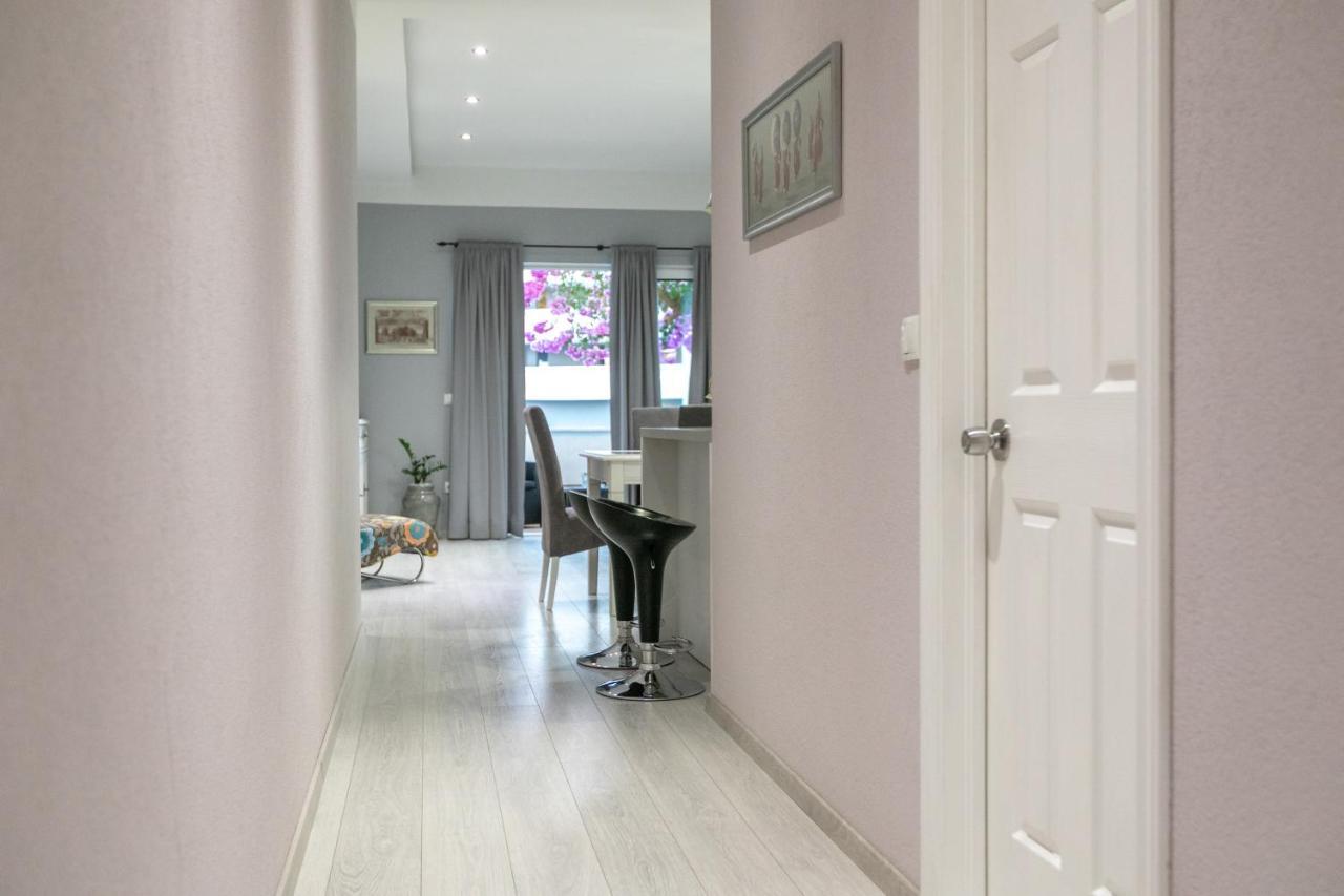 Apartmani Dijana Podgora Esterno foto