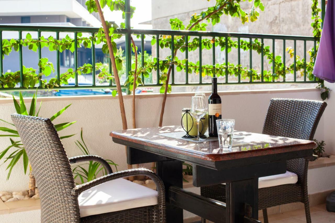 Apartmani Dijana Podgora Esterno foto